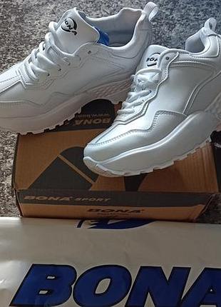 Кроссовки bona 37р