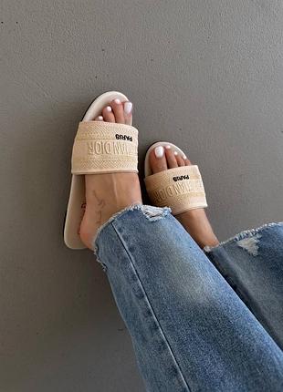 Жіночі шльопанці топ якість.  🌵