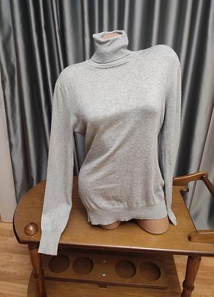 Чудова фірмова водолазка гольф світер светр