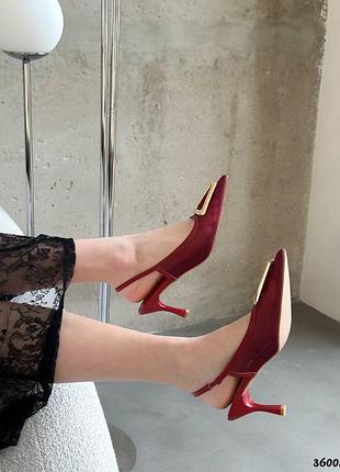 Туфлі слінгбеки