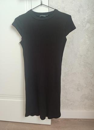 Сукня в рубчик