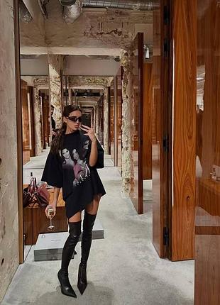 Футболка з принтом