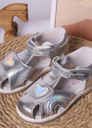 Детские босоножки сандалии