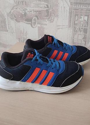 Кроссовки adidas