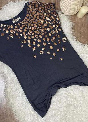 Сіра жіноча футболка