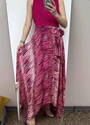 Яскрава довга сукня klass