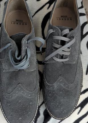 Туфли замшевые новые неподержанные размер 42