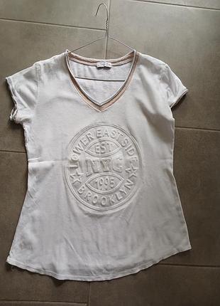 Италия стильная базовая футболка