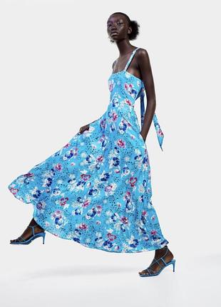 Неймовірно красива сукня на бретелях від зараа, р.хл