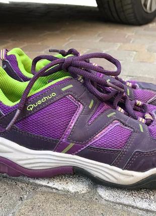 Кросівки дівчинці