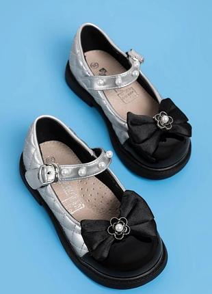 Туфли для девочки на р.28-33