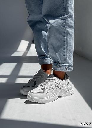 Кроссовки женские белые с серыми вставками / бело-серые кроссовки