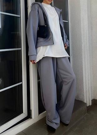 Женский базовый костюм 2-ка оверсайз (зеп худи с карманом кенгуру+брюки оверсайз кроя, высокая посадка, по низу штанишек фиксаторы на резинках).