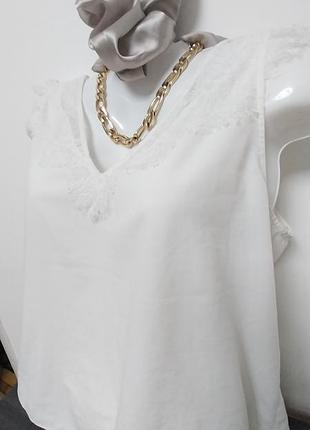 Белая базовая майка топ блуза с французским кружевом хл