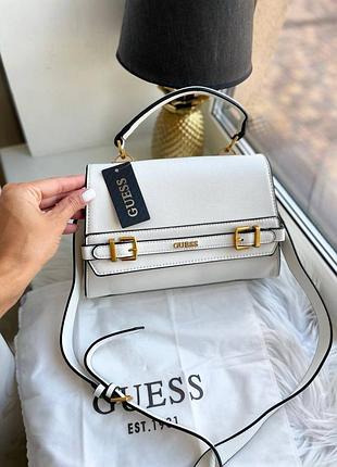 Женская сумка guess, стильная сумка guess для женщин, модная сумка guess, элегантная сумка guess, роскошная женская сумка guess