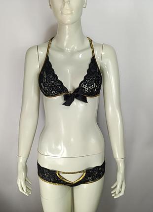 Эротический комплект женского белья
