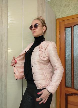Продам б/у куртку s-ка