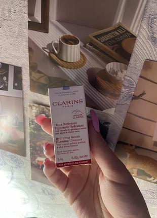 Clarins hydrating gentle foaming. очищувальна пінка 5ml