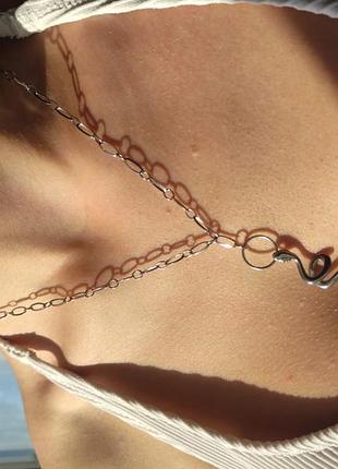 Ожерелье с фигуркой змеи из сплавов металла