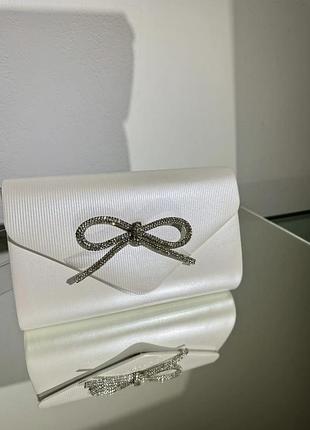 Сумка клатч жіночий весільний з бантами білий с-0014