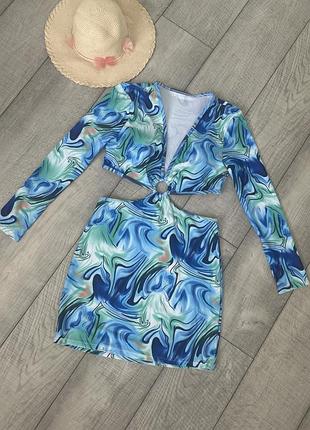 Пляжна сукня з рукавом