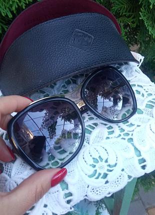 Очки от итальянского бренда enni marco  б у в хорошем состоянии! родной чехол  и тряпочка