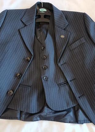 Двійка:жакет+жилетка на 5-6 років