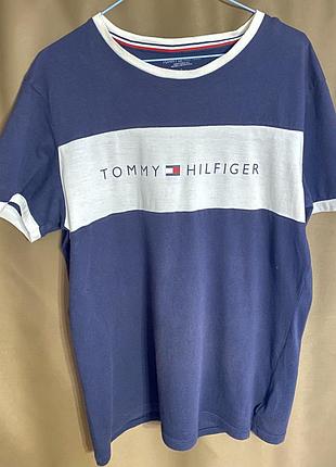 Оригінальна футболка tommy hilfiger ідеальний стан розмір l
