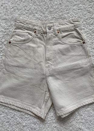 Джинсові шорти від zara