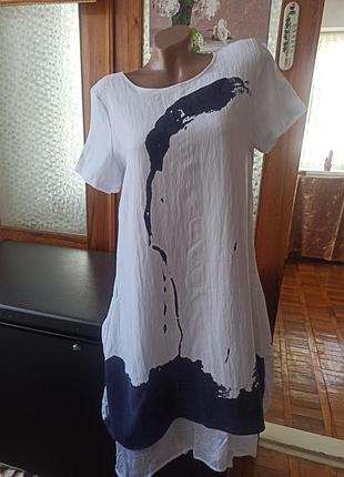 Красиве літнє плаття з принтом