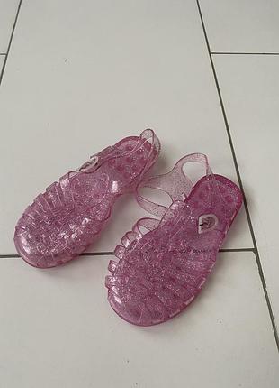 Босоножки детские