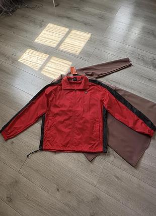 Олімпійка куртка вітровка нова брендова чоловіча nike розмір s червона