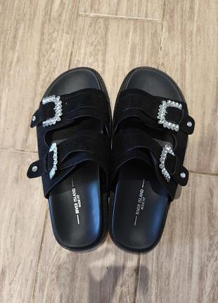 Шлепанцы river island