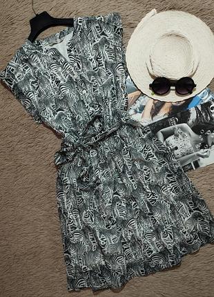 Гарна легенька сукня в зебрах/плаття/ сарафан