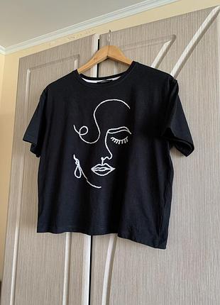 Футболка жіноча