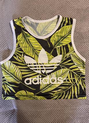 Топ adidas