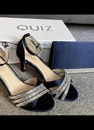 Туфли женские quiz