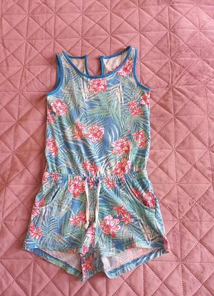 Комбинезон летний на девочку 3-4 года.