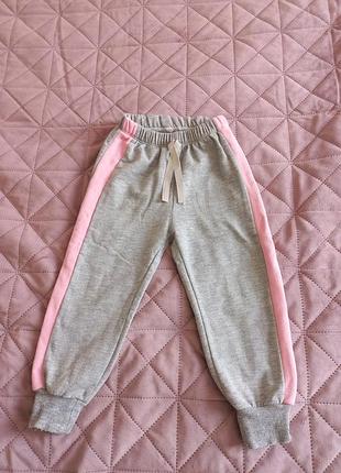 Штани спортивні на дівчинку 3 роки