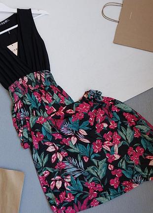 1=2 на все 🔥🔥🔥 платье длинное с цветами, р. s