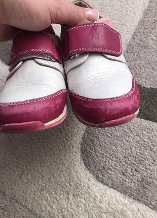 Кросівки дитячі 2