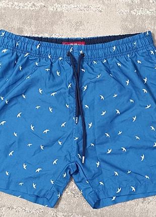 Пляжные шорты. gusti mikelo