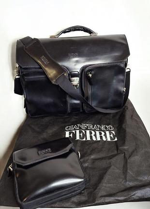 Елегантний набір сумок gianfranco ferre стиль та практичність у кожній