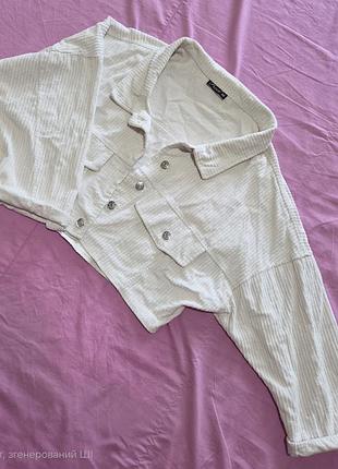 Куртка коротка