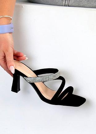 Жіночі шльопанці