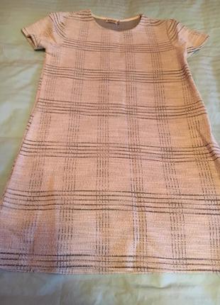 Чудове плаття stradivarius