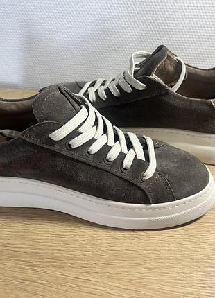 Кеди 39 розмір estro