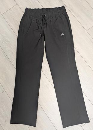 Спортивные штаны adidas