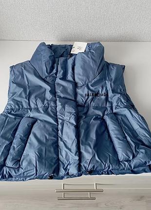 Жилетка вкорочена