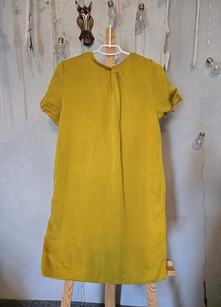 Неймовірне золоте плаття cos